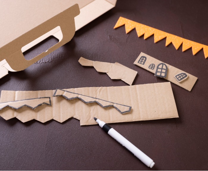 Use packaging for Halloween decorations