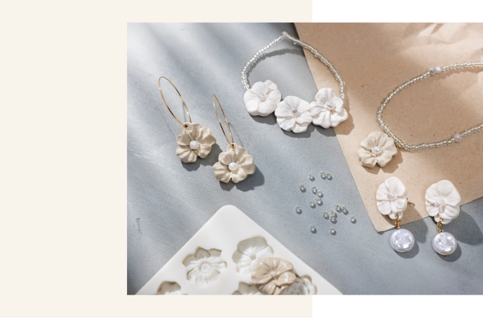 Jewelry made of jewellery clay