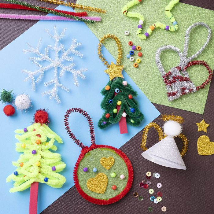 Pipe cleaner Christmas decorations