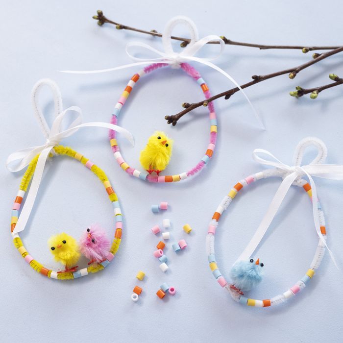 Hanging spring decorations with chicks