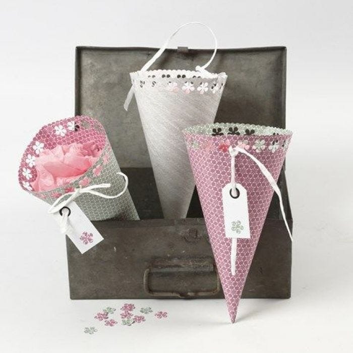 Vivi Gade Design Paper Cones with Lace