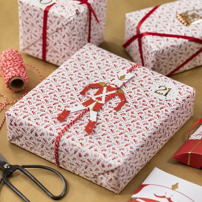 Creative Gift Wrapping with a Jumping Jack