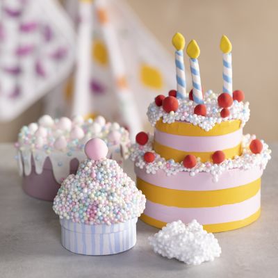 Cakes from boxes 