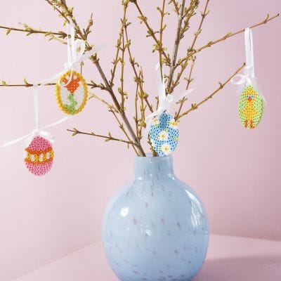 Beaded Easter decoration 