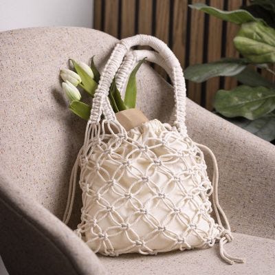 Taske med macramé