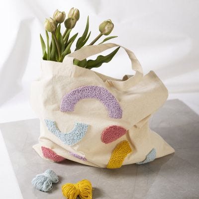 Tote bag with punch needle embroidery