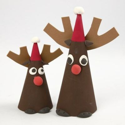 Reindeer made from Papier-Mâché Cones