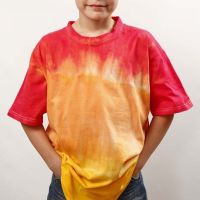 Dip'n Dye and Tie-Dye on a T-Shirt
